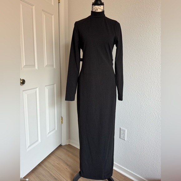 Fashion Nova Black Always Dramatic Maxi Dress - Black Large - Picture 1 of 6